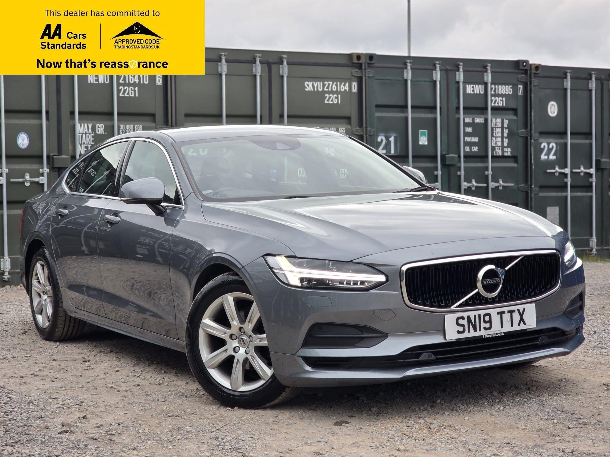 2.0 D4 Momentum Saloon 4dr Diesel Auto Euro 6 (s/s) (190 ps)